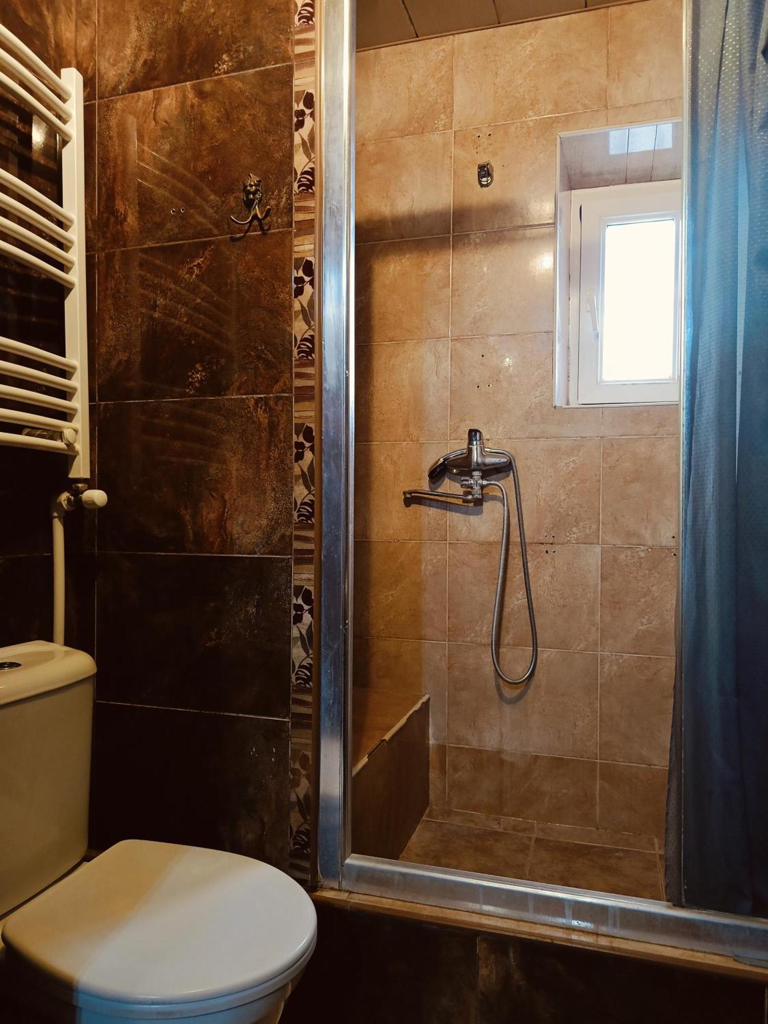 Guest House Irina Tbilisi Ngoại thất bức ảnh