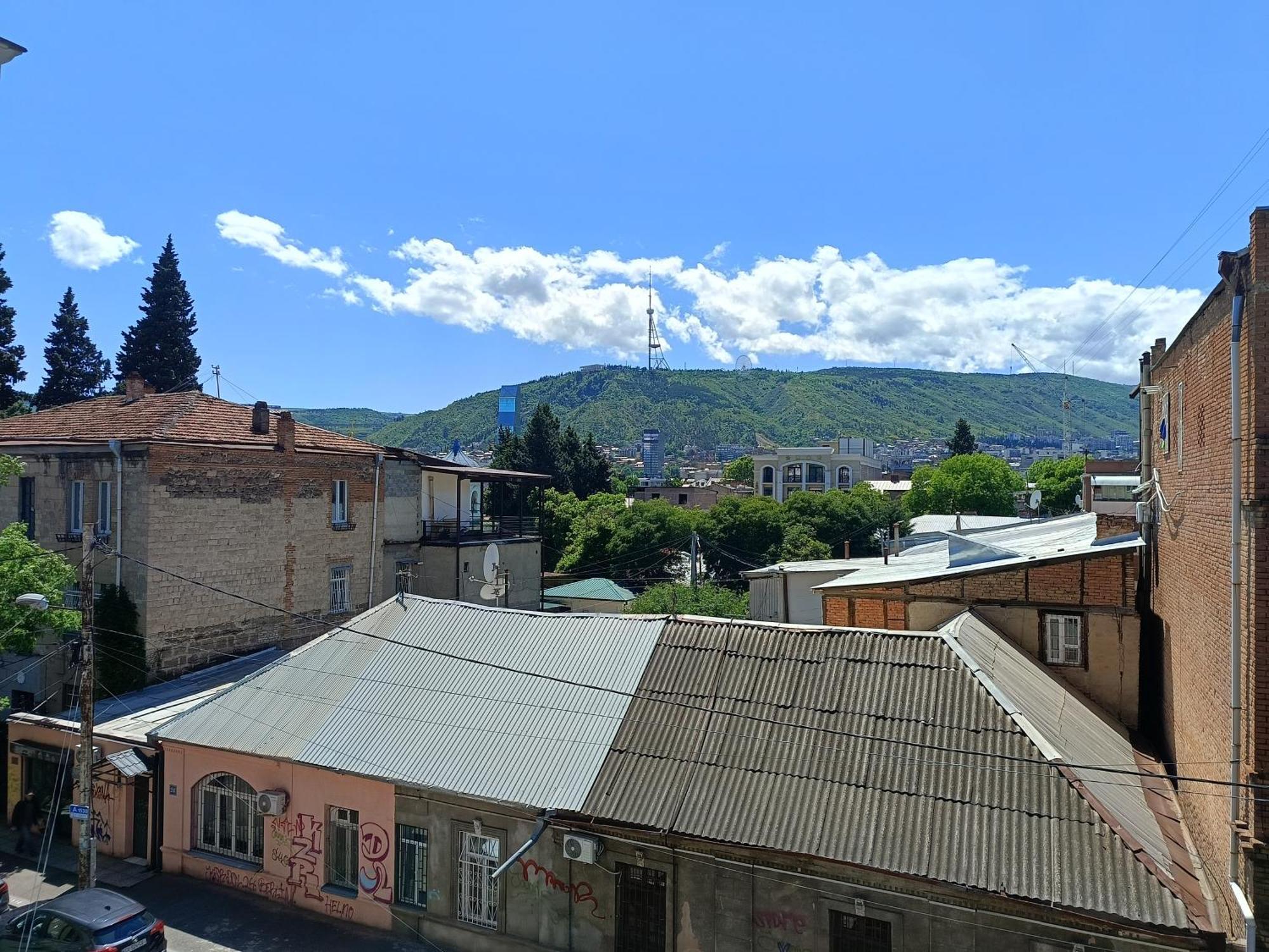 Guest House Irina Tbilisi Ngoại thất bức ảnh
